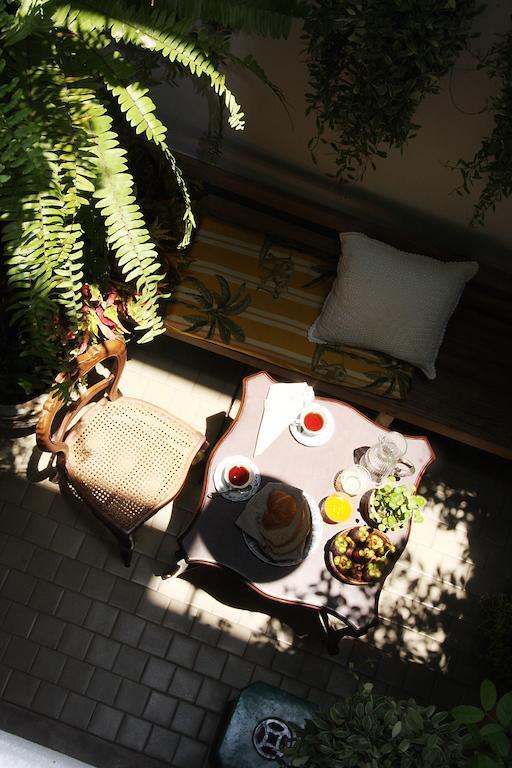 The Bhuthorn Bed & Breakfast Bangkok Exterior foto