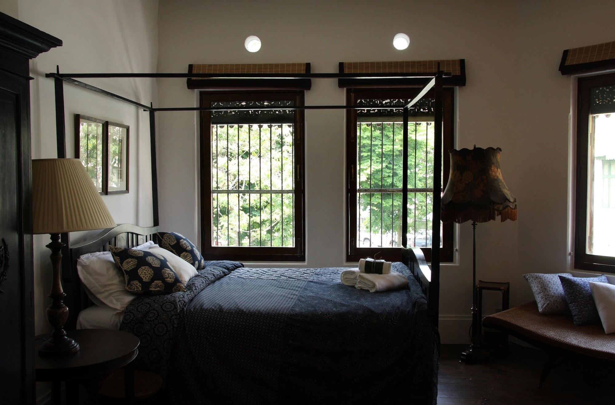 The Bhuthorn Bed & Breakfast Bangkok Exterior foto