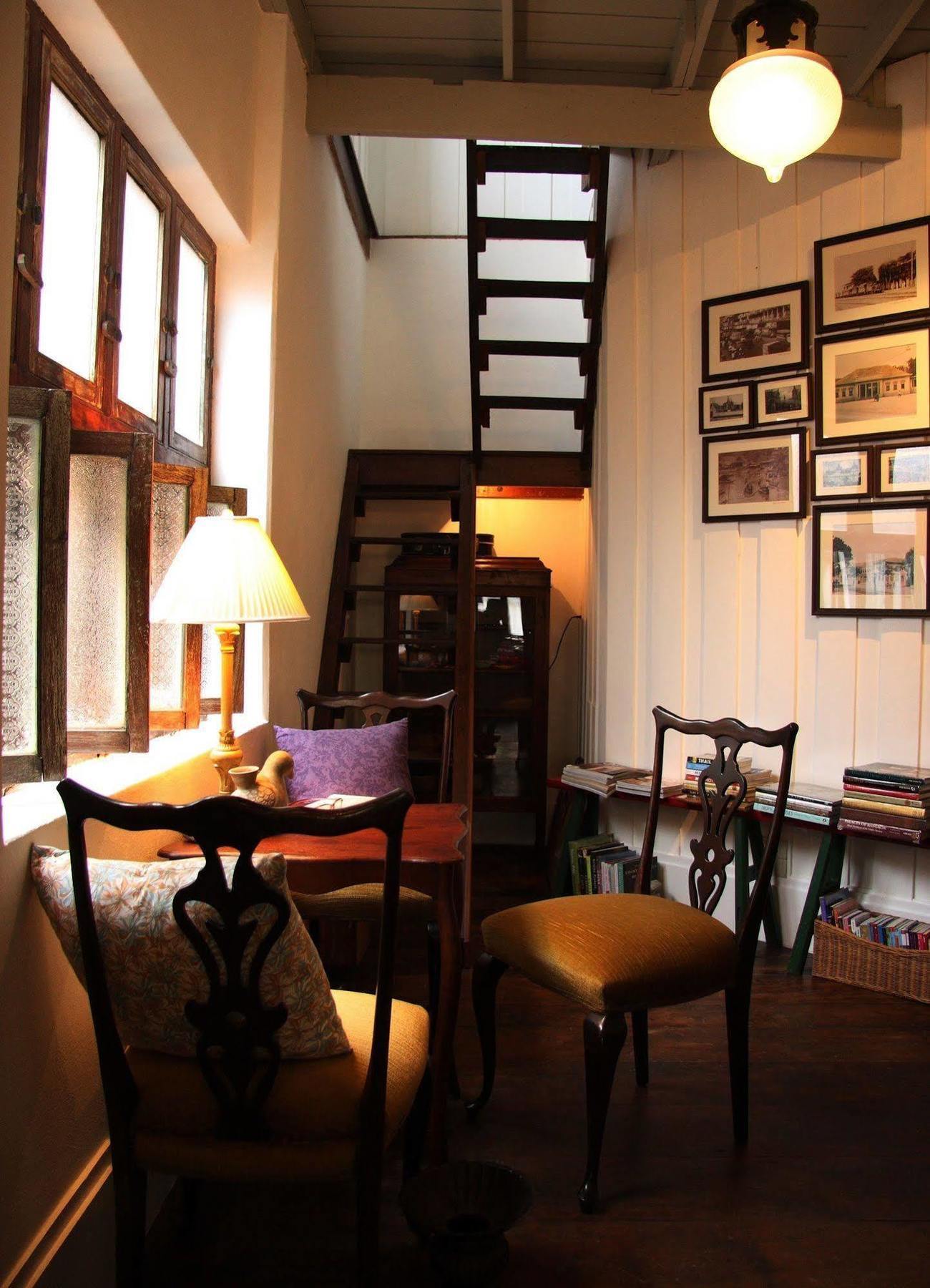 The Bhuthorn Bed & Breakfast Bangkok Exterior foto